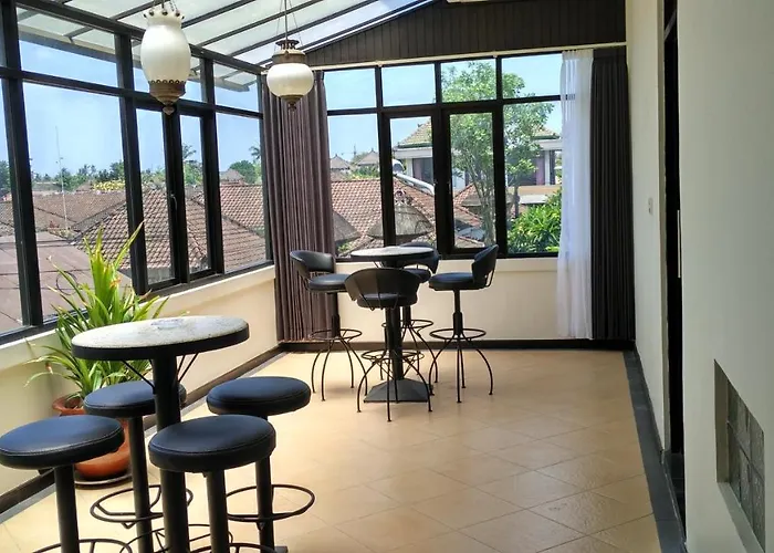 Maxi Kedonganan Hotel Jimbaran (Bali)