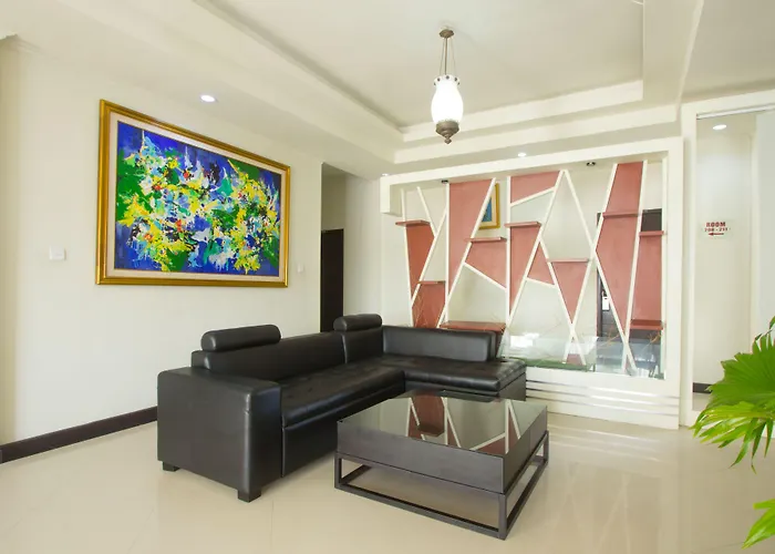 Hotel Maxi Kedonganan 2*
