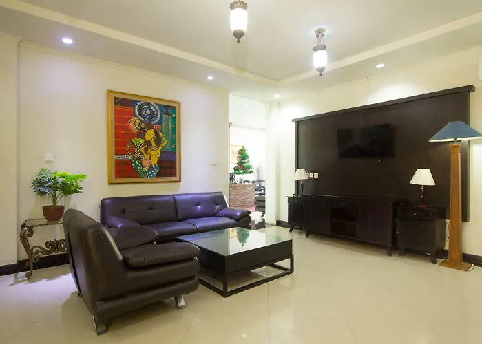 Maxi Kedonganan Hotel