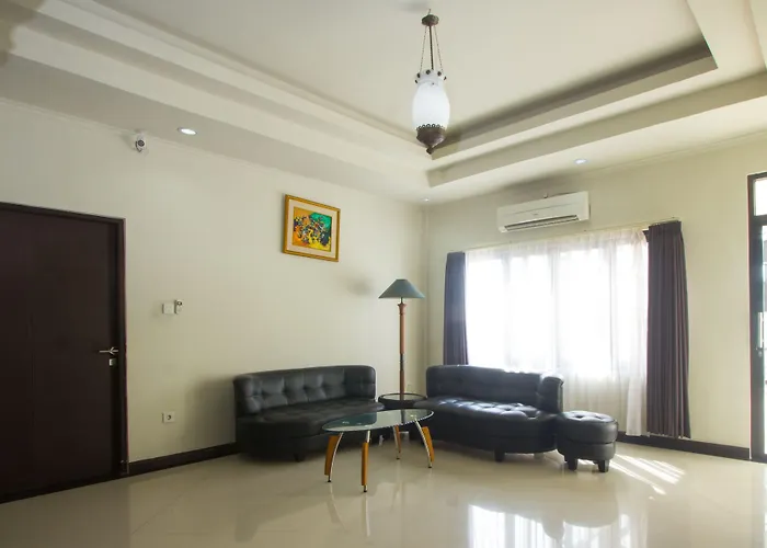 Hotel Maxi Kedonganan