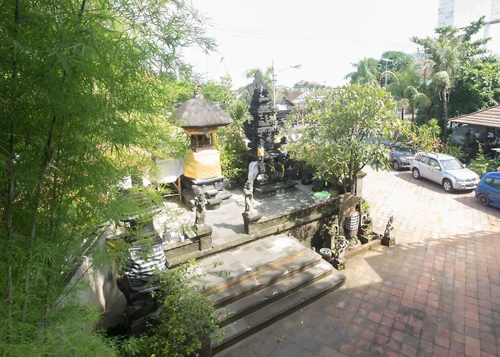 Maxi Kedonganan Jimbaran (Bali)