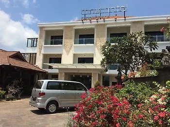 Maxi Kedonganan Hotel 2*