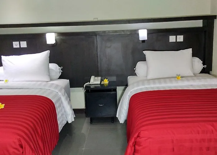 Hotel Maxi Kedonganan 2*