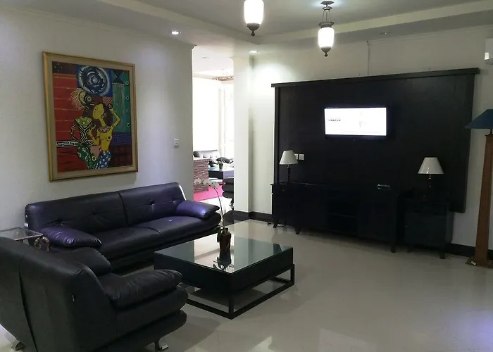 Hotel Maxi Kedonganan 2*